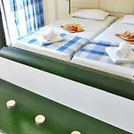 Ξενοδοχείο Mavrikos 3*