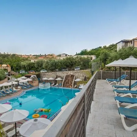 Mavrikos Otel Plános